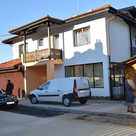 Pensión De-yan