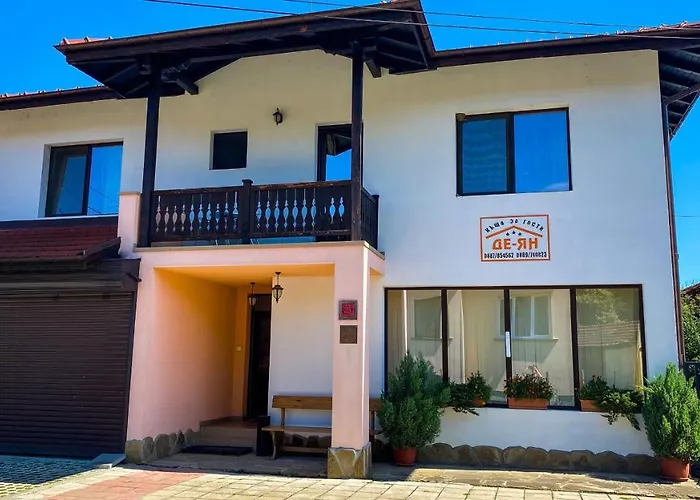 De-yan Affittacamere