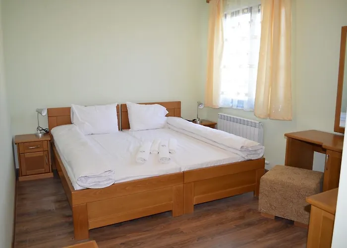 De-yan Affittacamere 3*